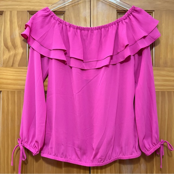 Michael Michael Kors Ultra Pink Ruffle Blouse Size XS NWT - Picture 3 of 12
